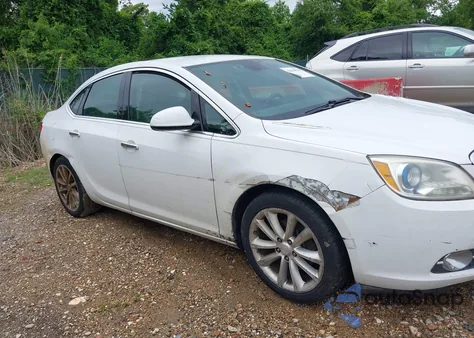 2013 Buick Verano from USA, damaged, VIN 1G4PP5SK1D4130868